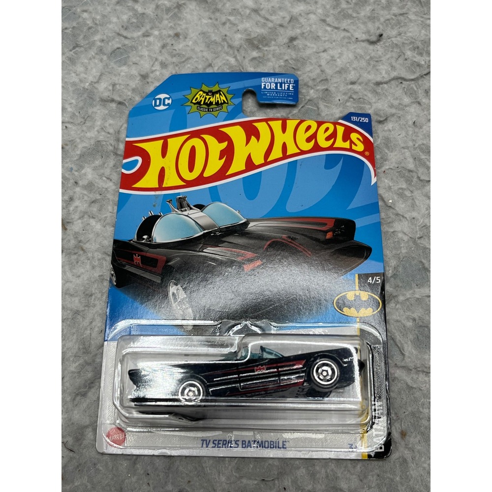 Hot‎ Wheels TV Series Batmobile Batman Classic 131/250 Black HVC64-M9C0G